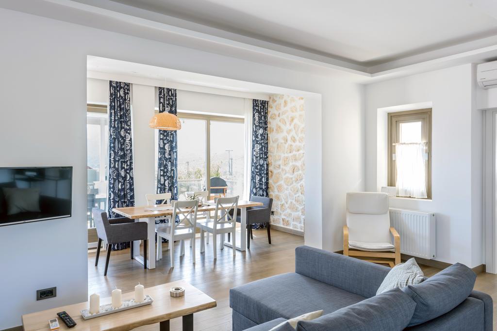 קרבומילוס White Villas מראה חיצוני תמונה